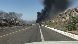 Se extienden actos delictivos y de violencia hasta la denominada Autopista Siglo XXI en Michoacán