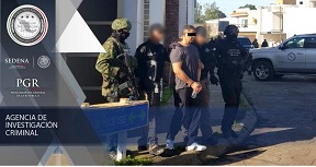 Fue detenido en Uruapan presunto líder de banda delincuencial denominada Barrio Azteca, fue entregado a las autoridades estadounidenses quienes lo ubicaban como objetivo de alta prioridad