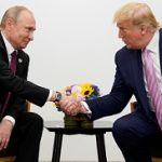 viernes del presidente de Rusia, Vladimir Putin, y su par de EEUU, Donald Trump, en la cumbre del G20 en Osaka. Jun 28, 2019